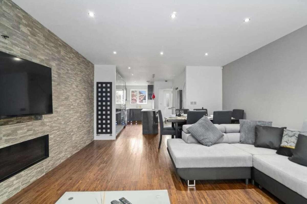 Superb Stonewall Terrace Лондон Екстериор снимка